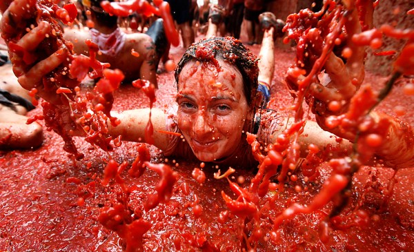 APTOPIX Spain Tomatina Food Fight