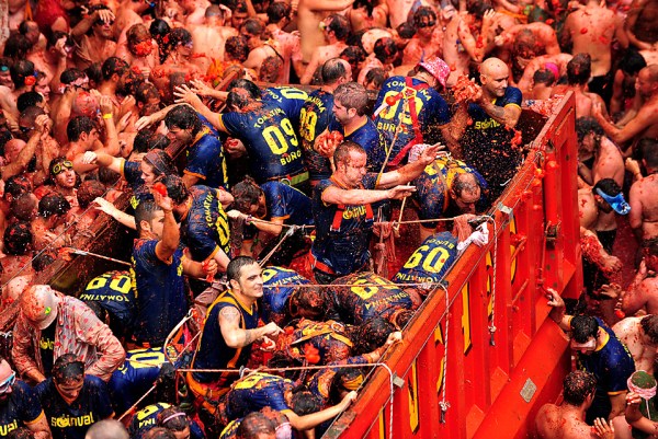 The World's Biggest Tomato Fight At Tomatina Festival